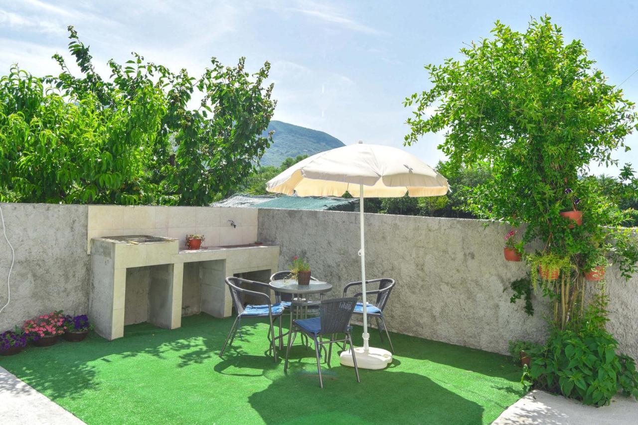 Ban Apartmani Budva Exterior foto
